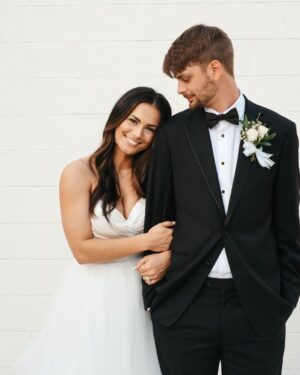 Chandler Hallow Instagram - OUR WEDDING ❤️
📸- @jessicacreechphotography