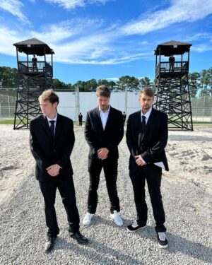 Chandler Hallow Instagram - Spend 100 Days Trapped Together, Win $500,000! GO WATCH!
