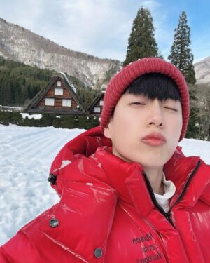 Chanon Santinatornkul Instagram - Happy New Year 2024 to you all!

I used to say such a long ass caption for so many years 😂. Say all the things I wish to do, I want to be, or I would love to see what I can become. But on the later years I don't know if the age gets me, my playful ideas start to flee and none seems to come to mind.

I thought I would never get old and my passion for the world will still be bold. But I start to truly realise just like so many ones that has come before me. The older you got, the more responsibility will grow along with your life story... that is why... I will...and still...
daringly wish for myself to still be bold about my dream, but also start to be responsible for many lives that put their trust in me. 

I still wish that my greatest dream will come true, but at the same time also become a person that others can lean onto. 

I hope so.. I wish so.. and I will act upon it so.. to make it happen as soon as possible no matter what and only god knows when it will truly show the result for all to see.

Finally, I wish you all the best as always and hope you all achieve all the things that you wish for. And... the selfish me would like to say this "please...also wish me luck too 😜 " #HNY2024

PS. my last pic is not what at all I imagine I will look like in my head lol. I look like a dried aged Michelin man 😅.

รูปสุดท้ายนี่ตอนถ่ายไม่ใช่ภาพที่ึิคิดไว้ในหัวเลย ก็คือก้อนมิเชลินแดดเดียวดีๆนี่เอง😅