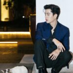 Chanon Santinatornkul Instagram - นายท่านมาคันขาว ส่วนบ่าวมาคันชมพู 😅 Master won't let me sit in white, so I gotta come in pink 😿
