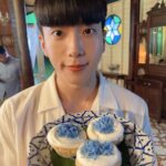 Chanon Santinatornkul Instagram - ขนมยังชื่อมัศกอด แล้วเมื่อไหร่จะได้กอดเธอ My new fav dessert 😋
