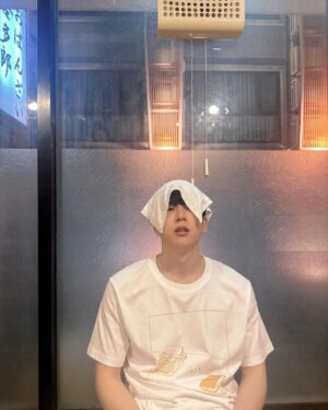 Chanon Santinatornkul Instagram - ปวดเฮด ก็สมมุติว่าแช่ออนเซ็นอยู่ละกัน 😶‍🌫️
When have a headache, go onsen 😶‍🌫️