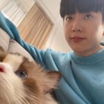 Chanon Santinatornkul Instagram – มองไรอ่ะ 😺?
What meow lookin at 😸?