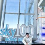 Chanon Santinatornkul Instagram - One superrrrrr quality day at the highest place in HK 🤩❤️ @sky100hk ถึงเวลาเที่ยวจะน้อย แต่ก็เป็นทริปที่ประทับใจสุดๆ กินอิ่ม วิวสวย ครบจบในที่เดียวเลยที่ @sky100hk ฮะะะ 🤩 Sky100 - Hong Kong's Observation Deck