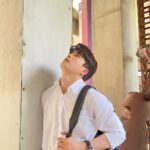 Chanon Santinatornkul Instagram - เข้าหารุ่นใหญ่ใจต้องนิ่ง 😤 Pretend that Im all grown up, so that I can successfully luv you 😤 #หารักด้วยใจเธอ #findyourselfEP6 20.30 GMM25, 22.30 VIU