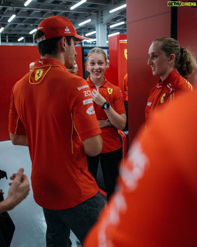 Charles Leclerc Instagram - A visit to the Scuderia 🏎️ Take a look at when @maya_weug and @aurelianobels16 went to catch-up with @charles_leclerc in the F1 garages ⭐️ #F1Academy #SaudiArabianGP Jeddah, Saudi Arabia