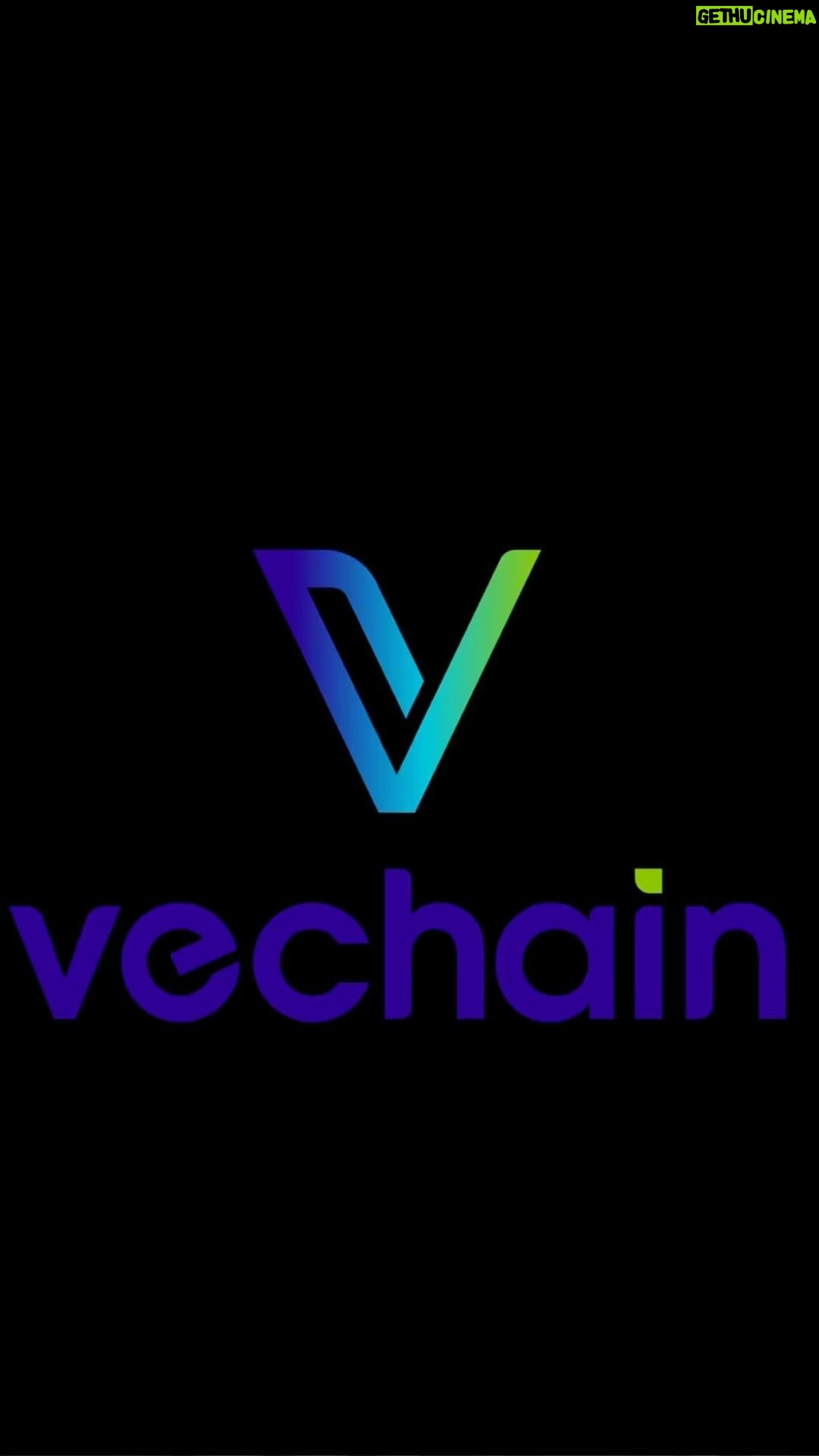 Charles Oliveira Instagram - Com muita alegria, compartilho com vocês minha nova parceria com a VeChain! E para quem ainda não conhece a VeChain é uma plataforma que oferece a empresas soluções digitais para problemas econômicos do mundo real. Então continuem acompanhando e vem muito coisa boa por aí 👊🏼✨ @vechainofficial_ #parceria #VeChain #novidades”