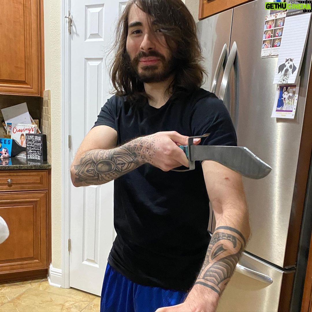 Charles White Jr. Instagram - The master of the blade