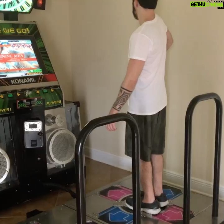 Charles White Jr. Instagram - There's no better DDR athlete better than me