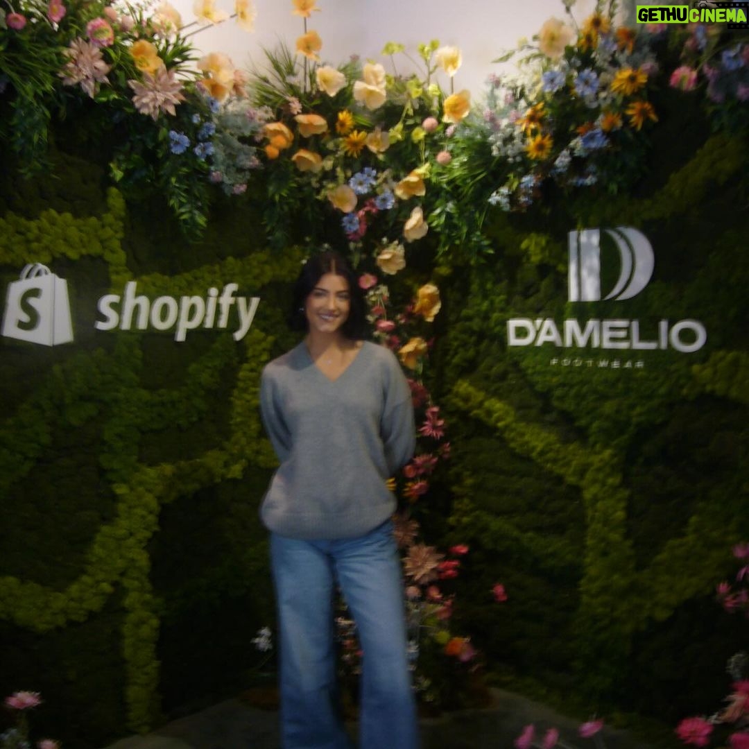 Charli D'Amelio Instagram - i can’t wait to meet you all at our ny pop-up this weekend! building this business with my family and our team has been an incredible journey. we’re always in heels for different events and walking carpets. we’ve done all of the uncomfortable blister-filled shoes before. we wanted to create a footwear brand that has promising comfort for all day wear. since we launched @dameliofootwear, it’s been a really cool experience to be able to look into our closets and see what kind of shoes we’re missing in collections and find improvements of what we can make better. i am so grateful for the incredible support from all of you! shout out to @shopify for partnering with us and putting this vision together. we can’t wait for you to finally see it tomorrow irl for the grand opening 🤍 New York, New York