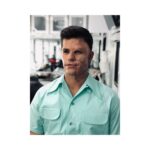 Charlie Carver Instagram - Big shoutout and a massive thank you to the @ratchednetflix creative team and crew and the folks at @afxstudio. My job would have been impossible were it not for the incredible work that went into the look of this character as it informed practically everything. The SFX makeup department went through several revisions on this makeup (some of that process pictured here), each one bringing a new layer of meaning and artistry. My days would start 4 hours in the makeup chair (down to 2 1/2 by its end, all set to the stylings of master DJ/makeup pro @mikemekash). Then, after a perfect part got shellacked in the hair chair, off into our immaculate costumes by legend @eyrichlou. And the unbelievable sets you see transported us into the world of Ratched as much as I hope they transport you. From Lighting to Catering, Props to Locations, Camera to Production, SFX and Sound and Sets and Art and Editing and our amazing PA team, this show was made possible by the tireless work of each department who showed up every day before the cast did and stayed well after we got to go home. And damn, did it turn out beautifully. Hats off to the best in the biz! All episodes streaming 🌍 on @netflix 💉 #ratched