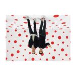 Charlie Carver Instagram - hanging with kusama & friends 🔴 @marcianoartfoundation