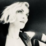 Charlize Theron Instagram - 💛🖤