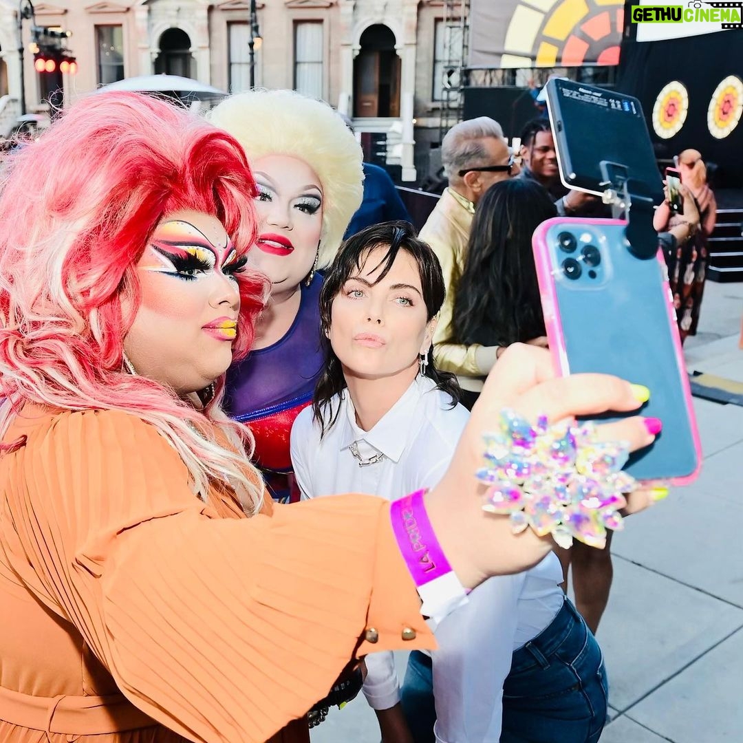 Charlize Theron Instagram - More @CTAOP Block Party fun with some lovely humans 💜 Universal Studios Back Lot