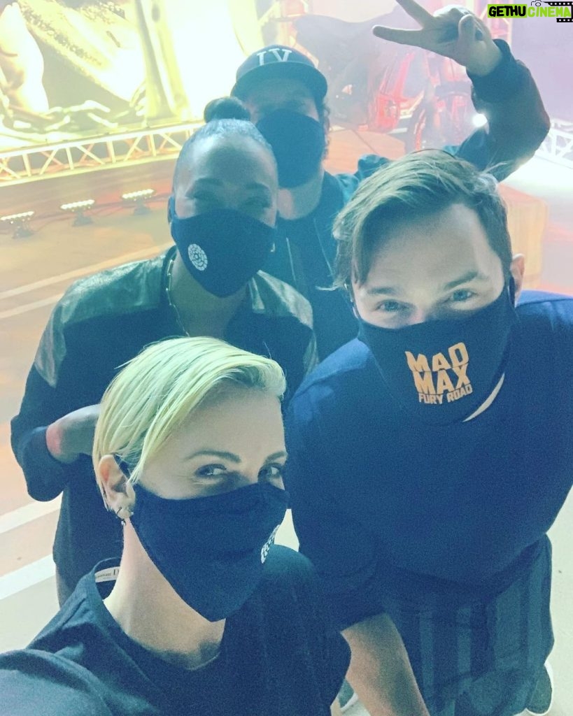Charlize Theron Instagram - Thanks to everyone who drove in last night in support of @ctaop - especially this crew who are just as stunning with half their faces covered @aishatyler @nicholashoult @kylethomasbuchanan. Was so nice to escape the house for a night in safe way, and I so appreciate everyone for rocking their masks all night and keeping socially distant in their cars. Special shout out to @thegrovela for having us, and letting us experience the madness of Fury Road on the big screen again. Stay safe out there everyone, keep those masks on and remember #YourActionsSaveLives! #MadMasks 😷 The Grove