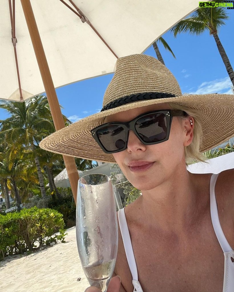 Charlize Theron Instagram - A small appreciation toast to spring. Don’t be shy. We ready for you. ☀️