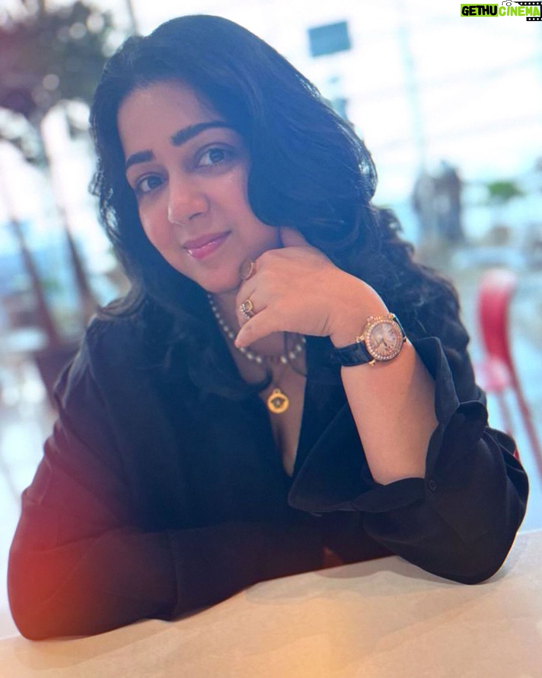 Charmy Kaur Instagram - Needed some light !! Decided TO BE THE LIGHT .. ☺️ Mumbai, Maharashtra