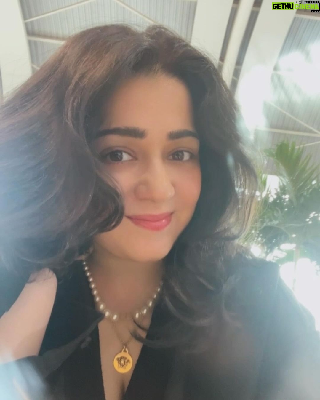 Charmy Kaur Instagram - Needed some light !! Decided TO BE THE LIGHT .. ☺️ Mumbai, Maharashtra