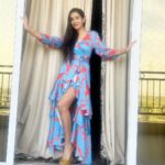Charu Asopa Instagram - Happiness is fitting into your old dress😅🫣☺️