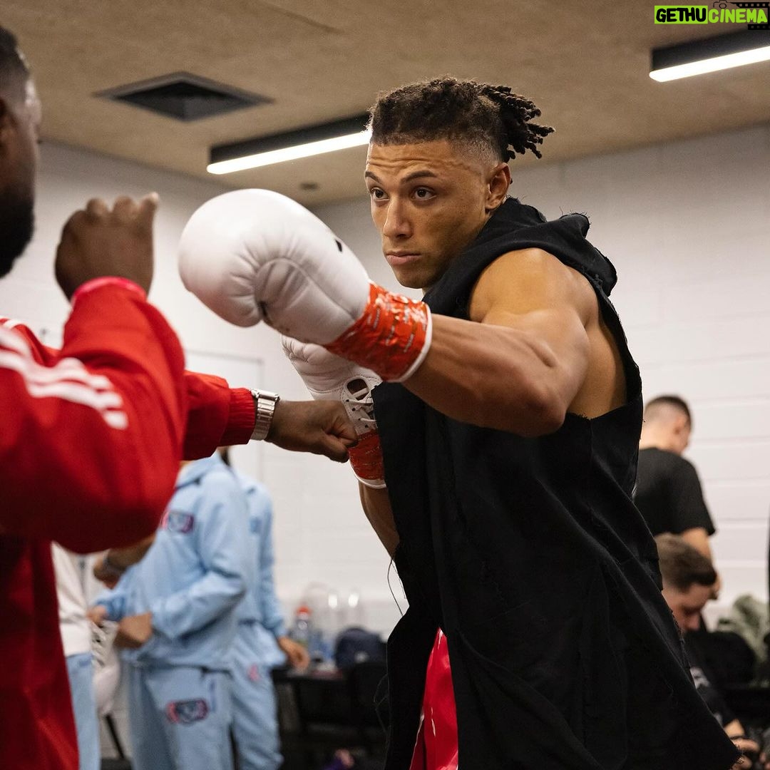 Chase De Moor Instagram - Master Yoda once said “Win inside the mind, you must.” @misfitsboxing Manchester, United Kingdom