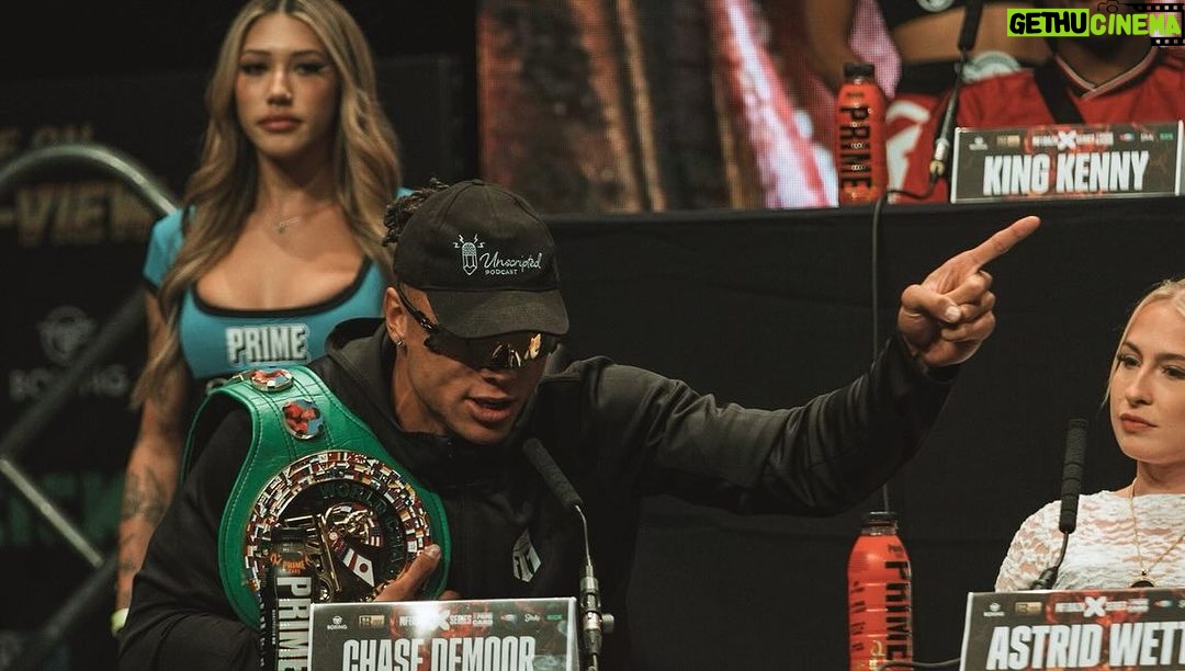 Chase De Moor Instagram - The Champs coming, 24 hours. Watch live on DAZN PPV Manchester, United Kingdom