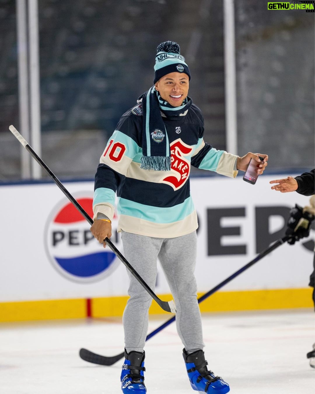 Chase De Moor Instagram - My whole life they told me I’m walking on thin ice, I think picture 3/6 tell everything needed to know about being a hockey player! Thank you for having me @nhlontnt go @seattlekraken ! Seattle, Washington