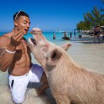 Chase De Moor Instagram - Pigs are friends. Fun fact did you know pigs are one of the smartest animals in the world outside of humans ?