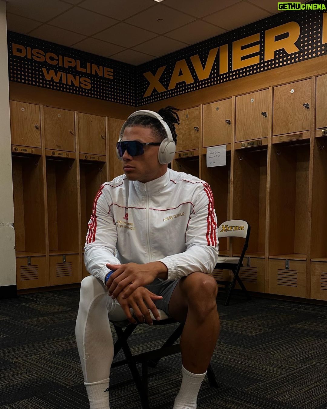 Chase De Moor Instagram - No more losses. 🐐