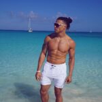 Chase De Moor Instagram - Always liked rocks in the shape of sand anyways…🏖️🏝️🏖️