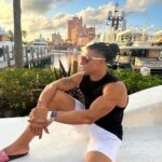 Chase De Moor Instagram - Unbothered on a beach somewhere 🌊☀️🏝🏖⛱