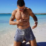 Chase De Moor Instagram - Chase & the beach 🏖️☀️🌊 - - - - - - #travel #bahamas #sunset #beach #love #2023 #explore Nassau Bahamas