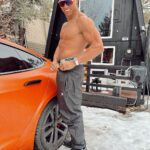 Chase De Moor Instagram - Patented look. Big Bear Mountain