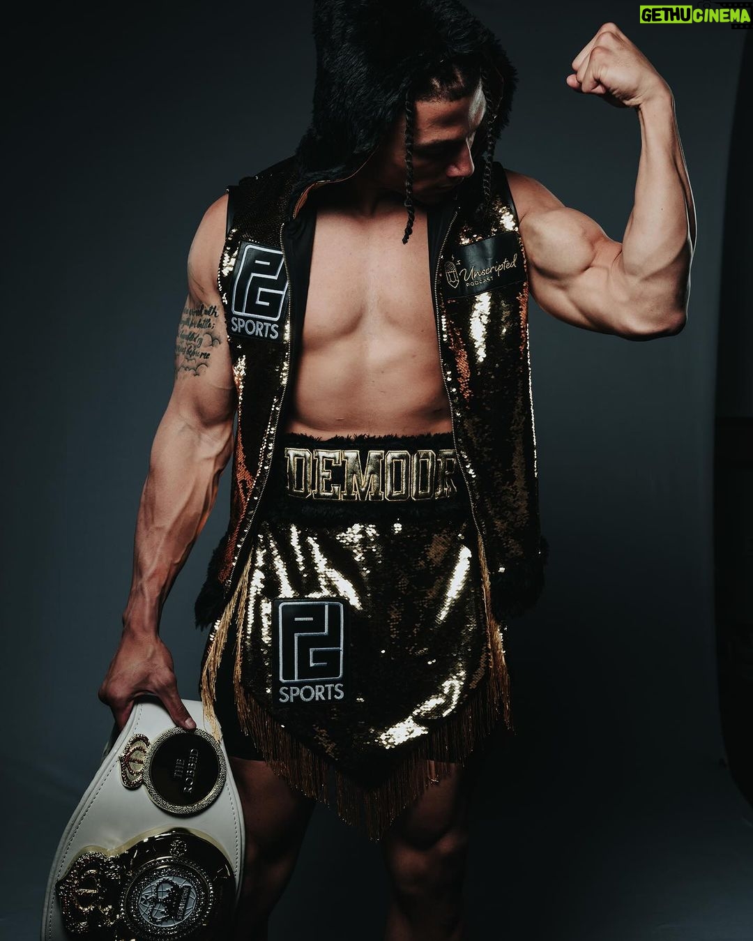 Chase De Moor Instagram - Welcome to fuckaround & find out hotel, enjoy your stay please be quiet after 9pm our guest Minikon will be sleeping live on DAZN Jan 20th