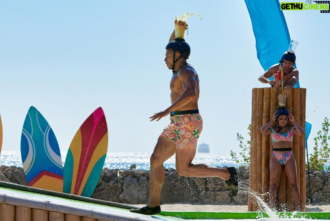 Chase De Moor Instagram - Keep the competition going! I’m just getting warmed up! TEAM CHASE! @allstarshoreofficial #realitytv Cartagena, Colombia