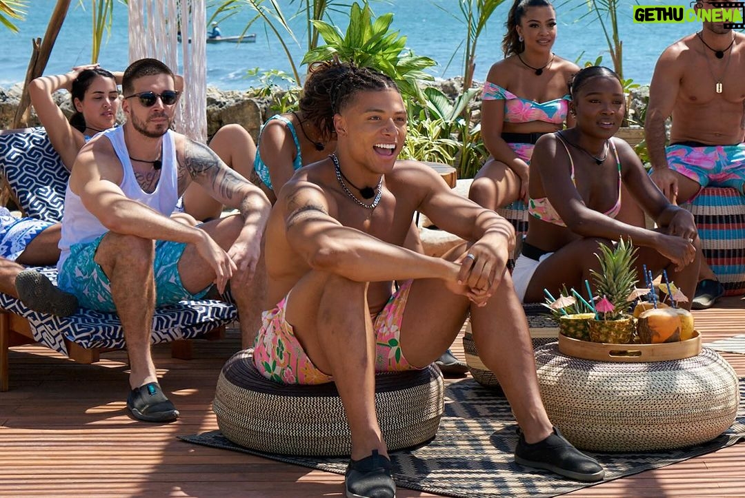 Chase De Moor Instagram - Keep the competition going! I’m just getting warmed up! TEAM CHASE! @allstarshoreofficial #realitytv Cartagena, Colombia