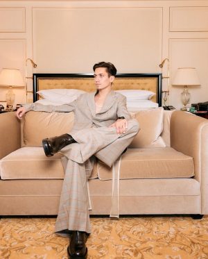 Chase Hudson Instagram - I am the I in Dior #DiorWinter24 👁️