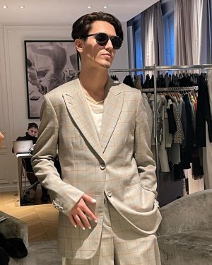 Chase Hudson Instagram - I am the I in Dior #DiorWinter24 👁️