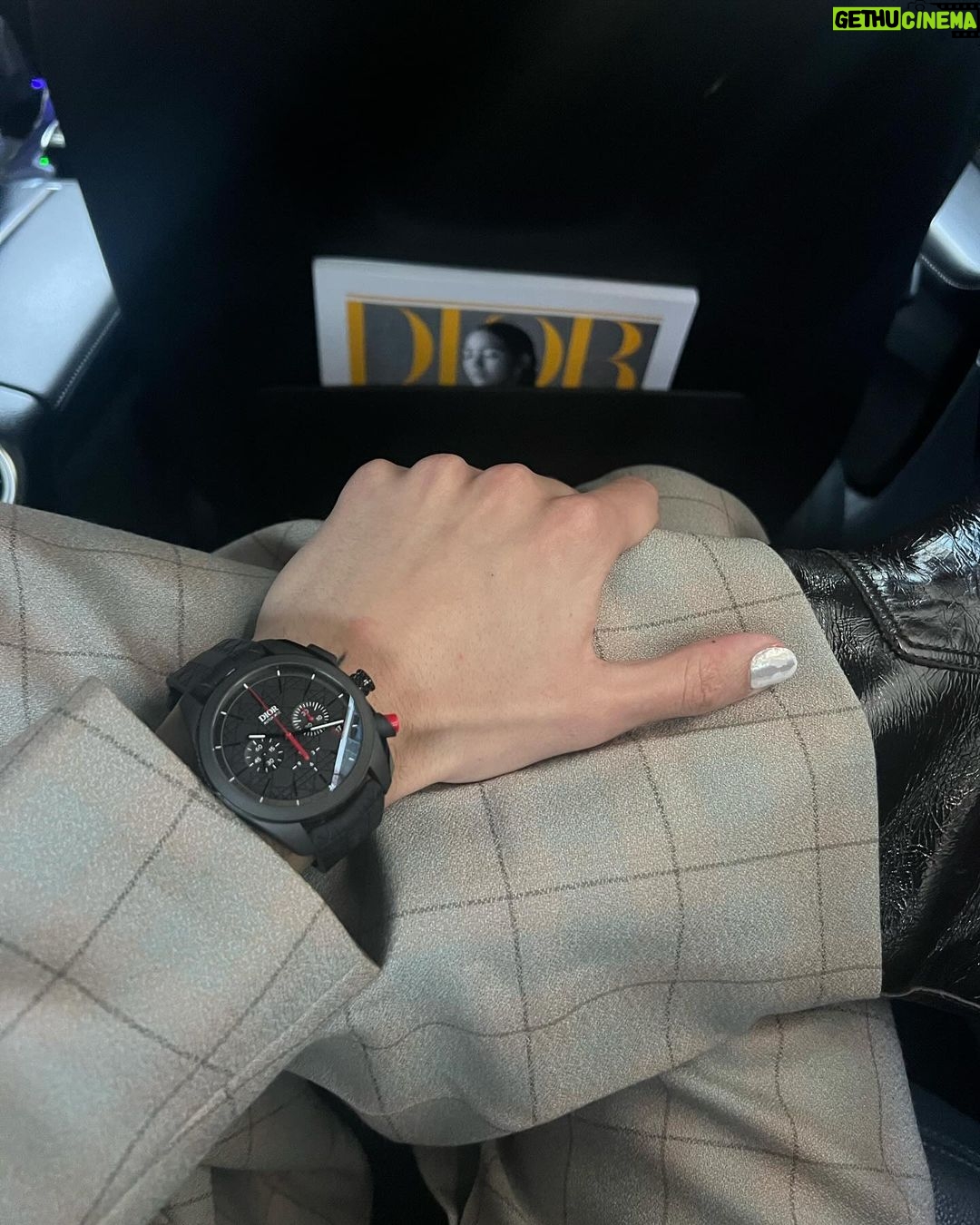 Chase Hudson - 168.8K Likes - I am the I in Dior #DiorWinter24 👁️