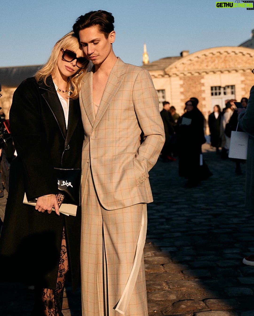 Chase Hudson - 168.8K Likes - I am the I in Dior #DiorWinter24 👁️