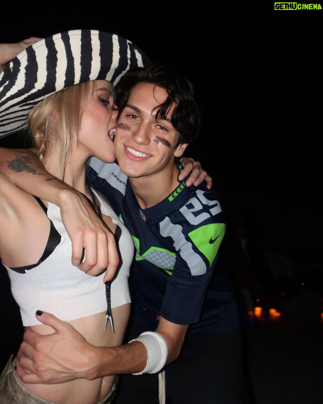 Chase Hudson - 337.5K Likes - i’m scoring on and off the field