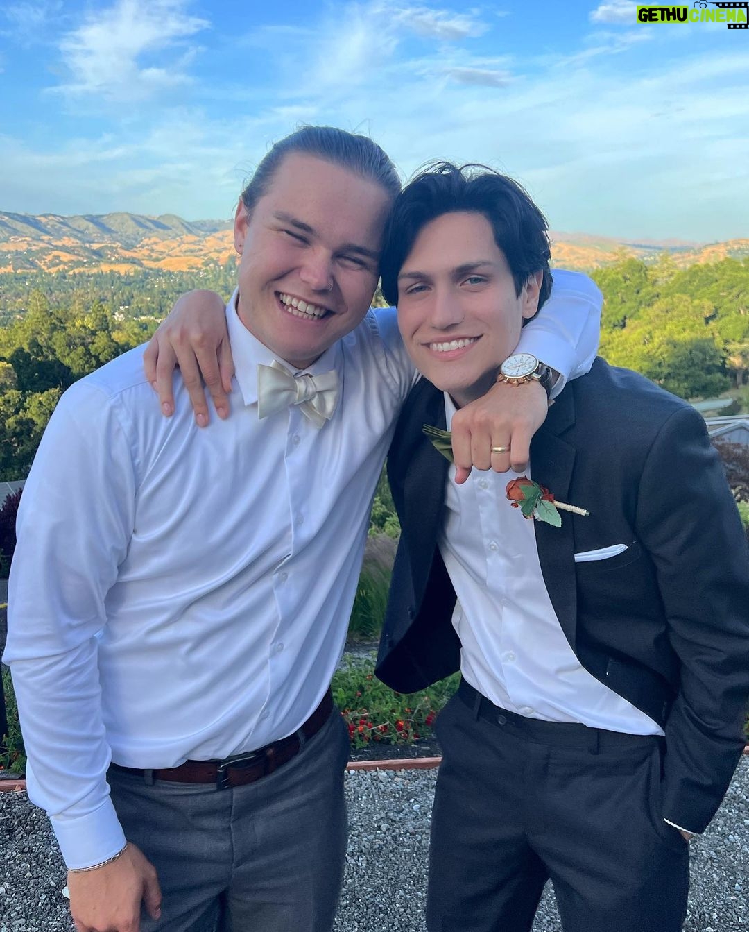 Chase Hudson - 299K Likes - first time being the best man, i’m feelin old now. congratulations elijah and olivia 🥂