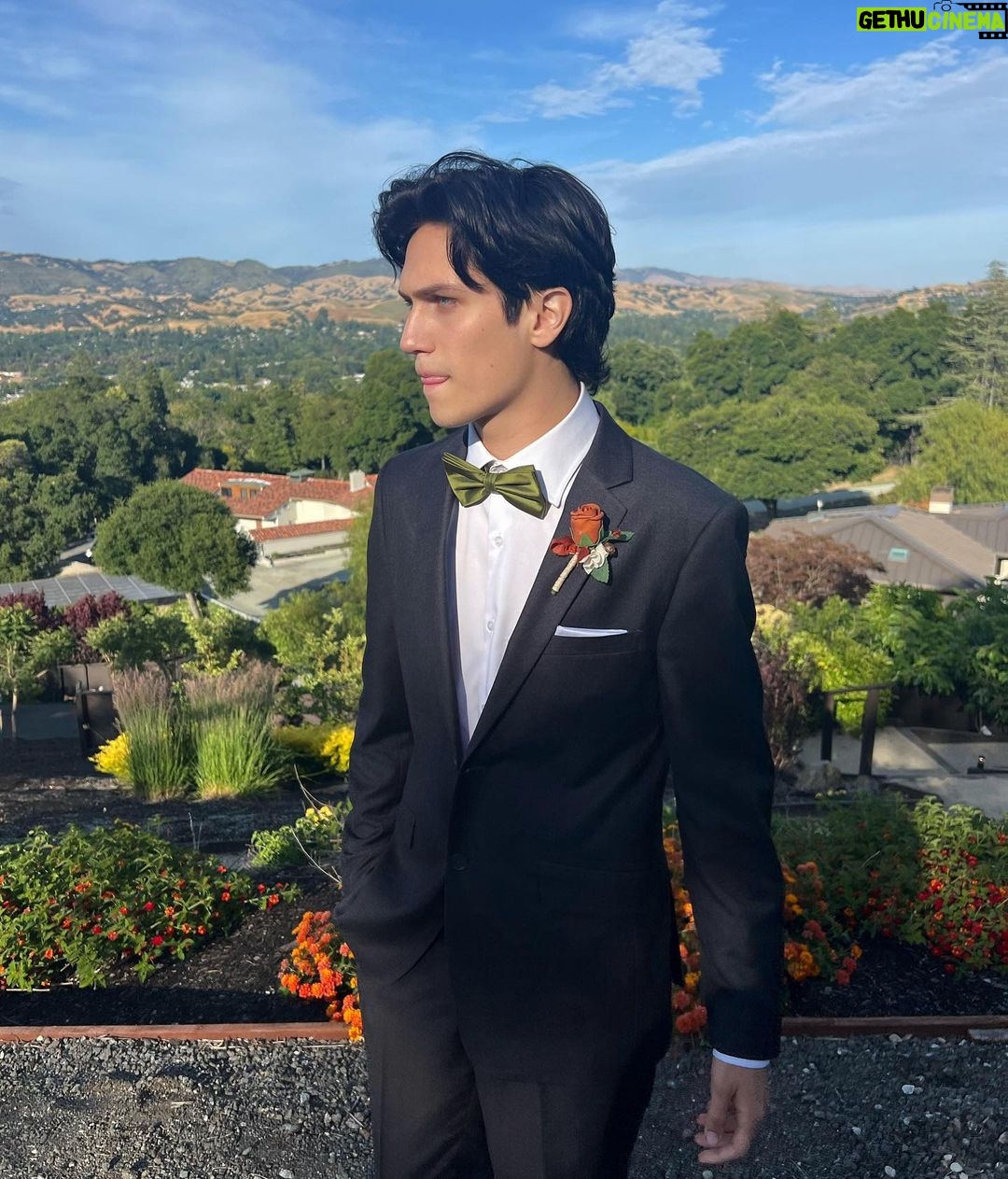 Chase Hudson - 299K Likes - first time being the best man, i’m feelin old now. congratulations elijah and olivia 🥂
