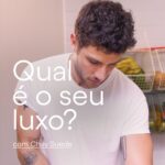 Chay Suede Instagram - Luxo pra mim é ter escolha e aproveitar o que realmente importa! @nubank_ultravioleta agora é meu parceiro, tornando a vida financeira mais simples e organizada, como deveria ser. #publicidade