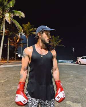 Chay Suede Instagram - Teve