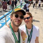 Chay Suede Instagram – Isso foi ontem. 

Domingo de Formula 1, com quem pilota minha vida, hahaha
Te amo @neivalaura 

Muito obrigado @rolex :))
Amamos o convite!

Que recepção maravilhosa
@didi_maranhao @alemcamposs