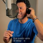 Chayanne Instagram - ¿Qué te parece si bailamos bachata juntos? 🕺 #Chayanne
