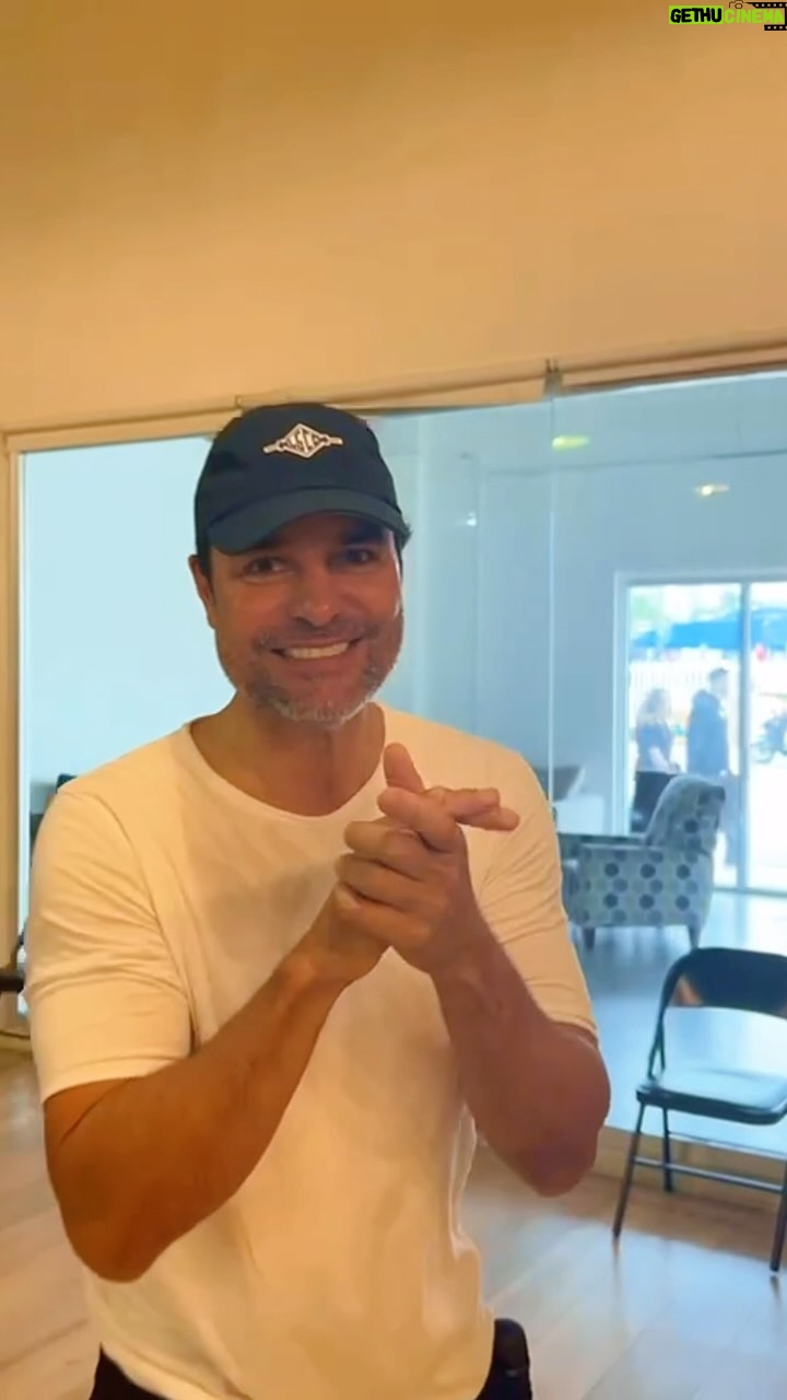 Chayanne Instagram - Preparándonos para lo que se viene 🔥 @premiolonuestro #PremioLoNuestro