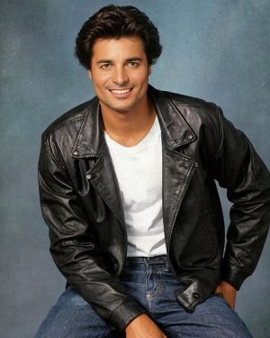 Chayanne Instagram - Yo tengo mi propio #YearBookChallenge 📖¿Cuáles son reales y cuáles con AI? 🤔
#chayanne