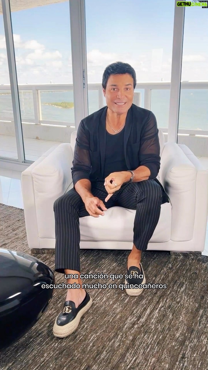 Chayanne Instagram - Mi gente bonita, hoy es domingo de #Storytime sobre Tiempo de Vals 🎉