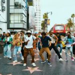 Chayanne Instagram - ¡Seguimos Bailando Bachata! Qué sopresa recibir esto de @itscultura 🕺💃 No paremos de bailar!